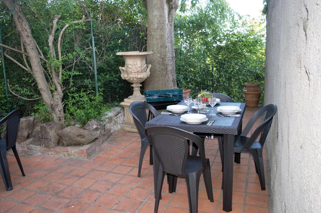 Chalet Villa Ornella เจนัว ภายนอก รูปภาพ